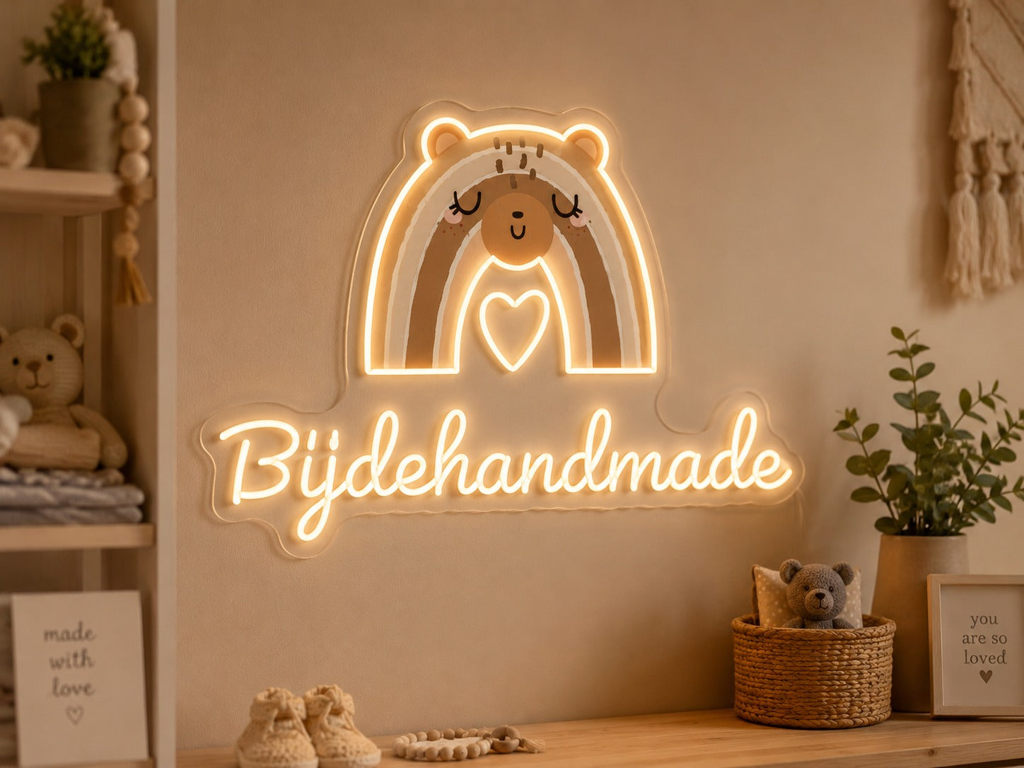 Bijdehandmade